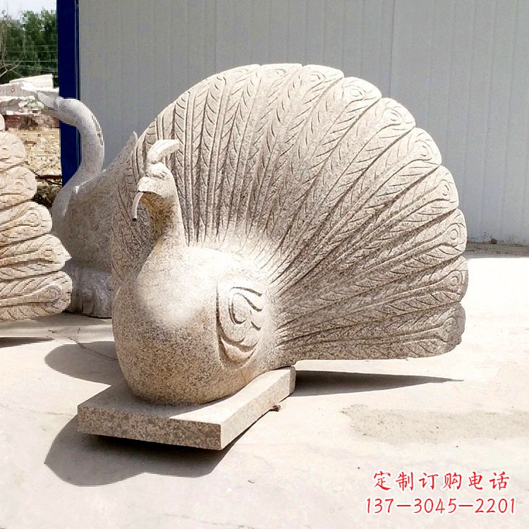 山东大理石喷水孔雀,园林水景装饰动物雕塑