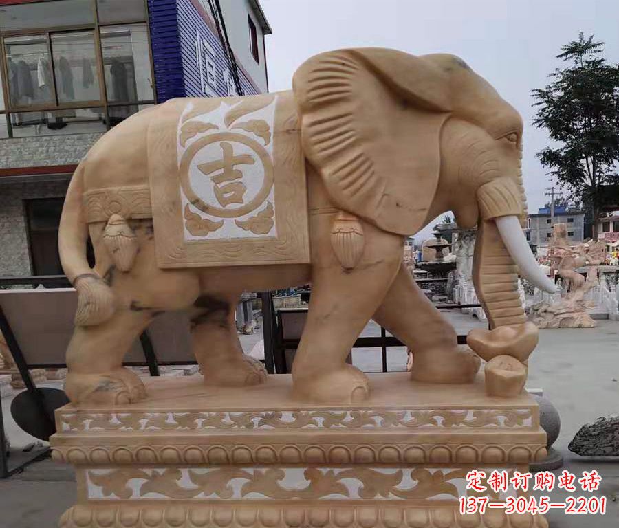 山东大象镂空石雕