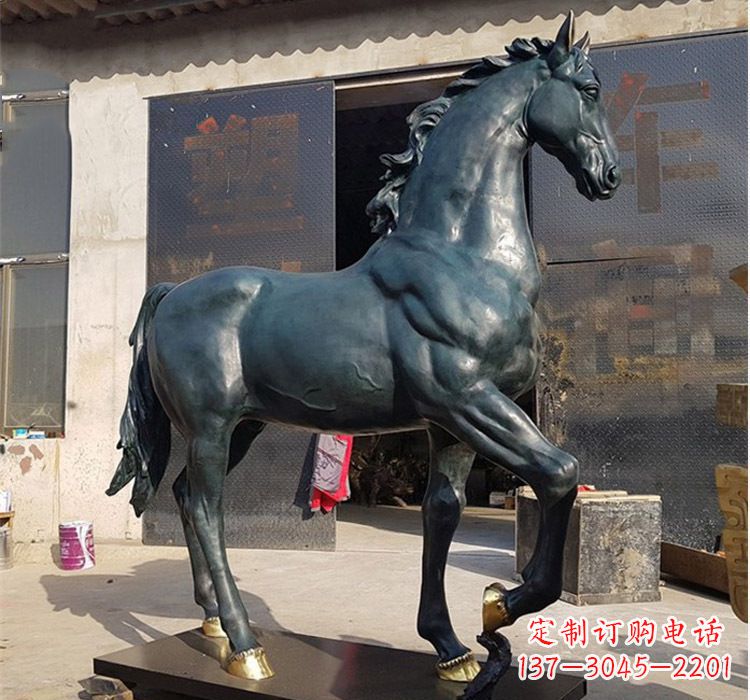 山东大型公园铸铜马雕塑