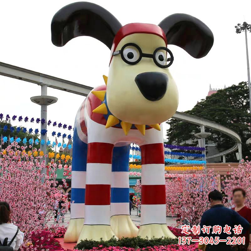山东大型卡通狗雕塑-商场广场动物景观美陈