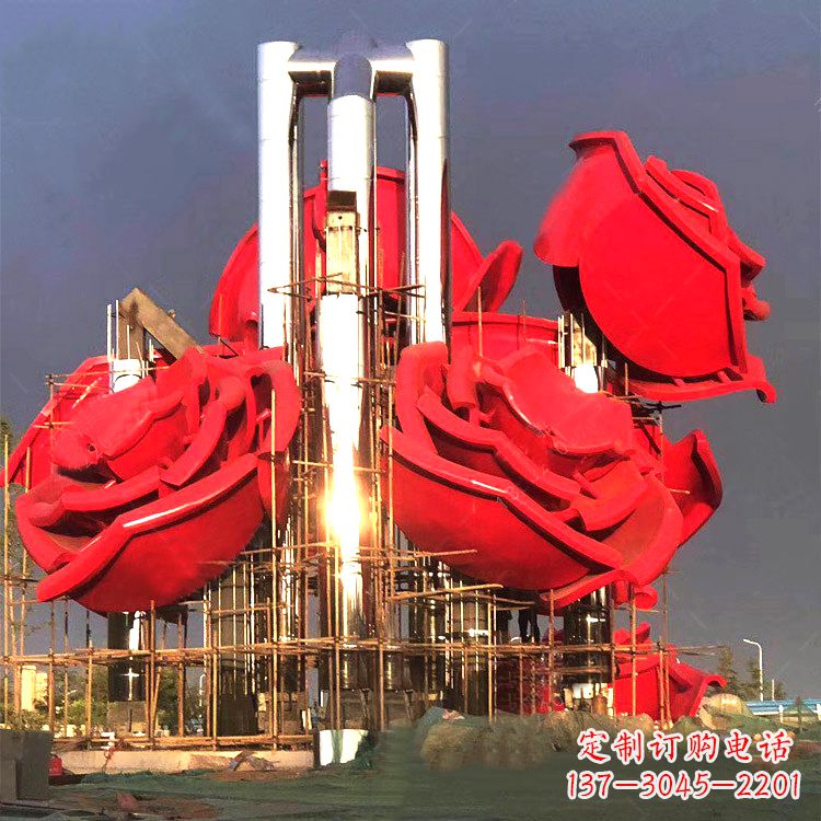 山东大型不锈钢玫瑰园林雕塑