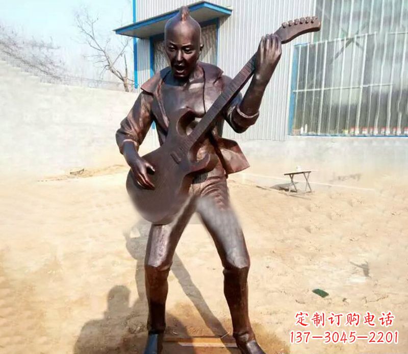 山东精致细腻的铜吉他雕塑