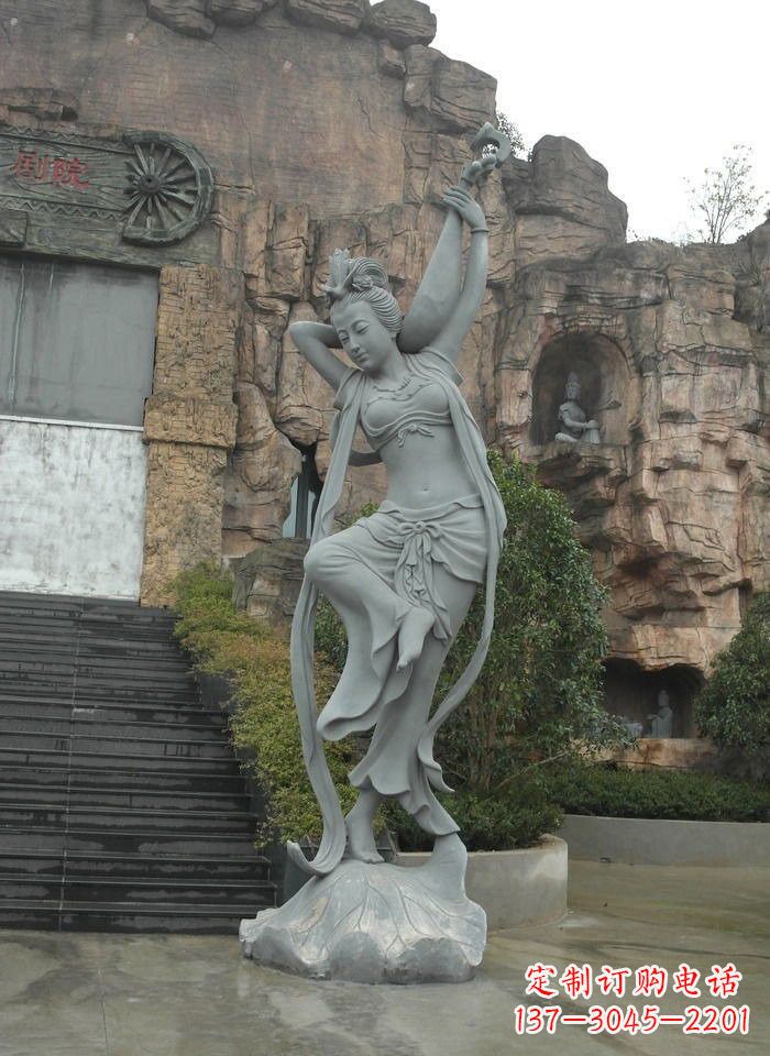 山东琵琶飞天人物石雕