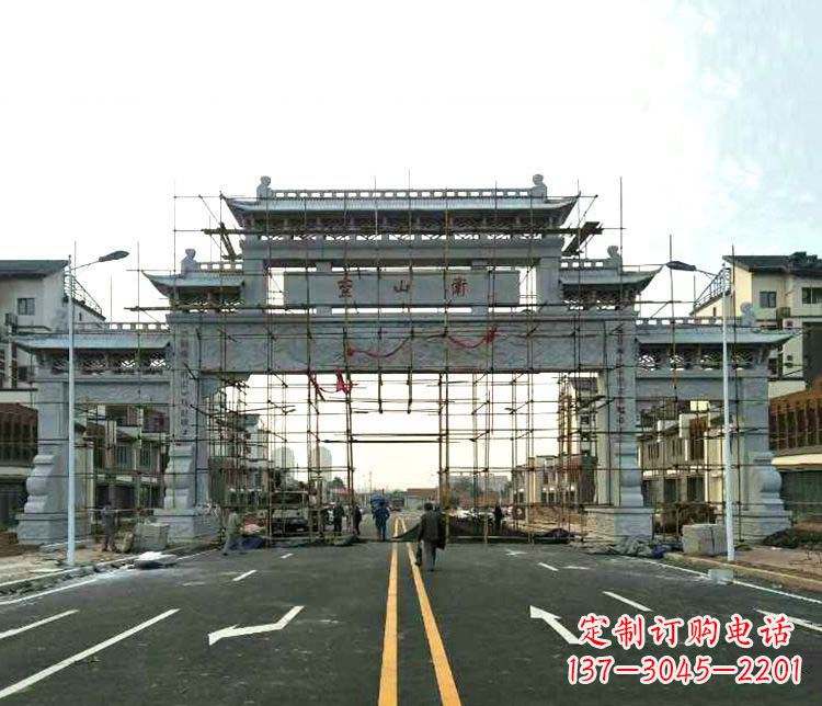 山东道路三门石牌坊石雕
