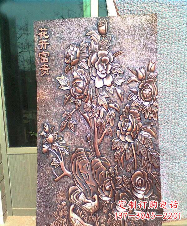 山东锻铜牡丹雕塑