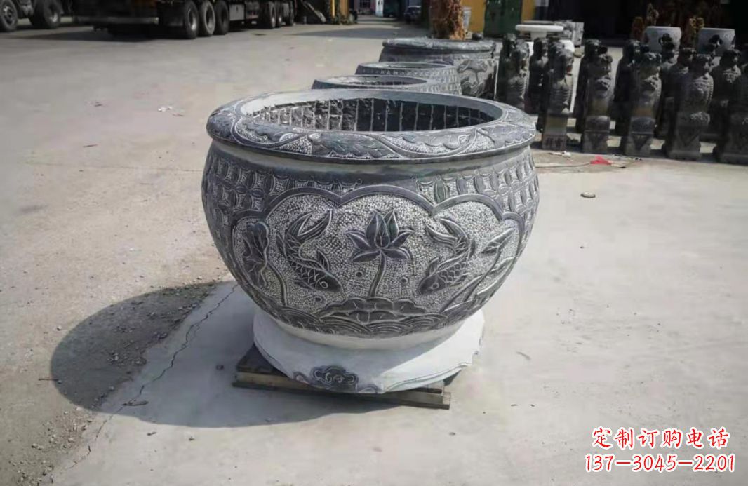 山东仿古石水缸荷花鲤鱼石雕