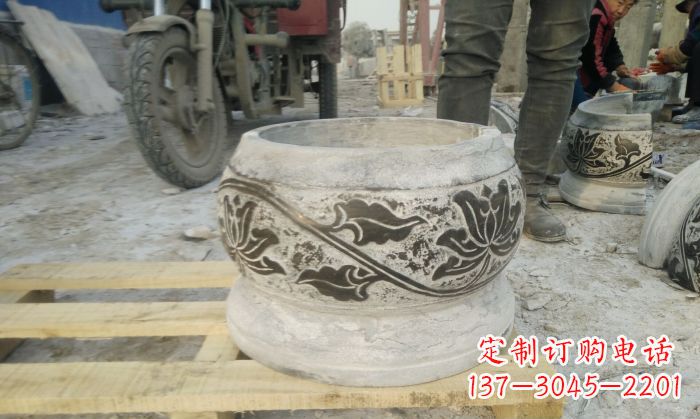 山东仿古圆形水缸石雕塑