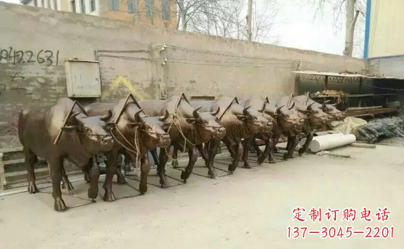 山东仿铜玻璃钢动物雕塑