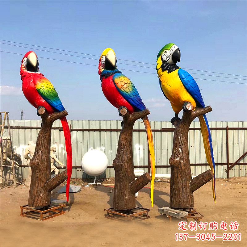 山东玻璃钢鹦鹉雕塑