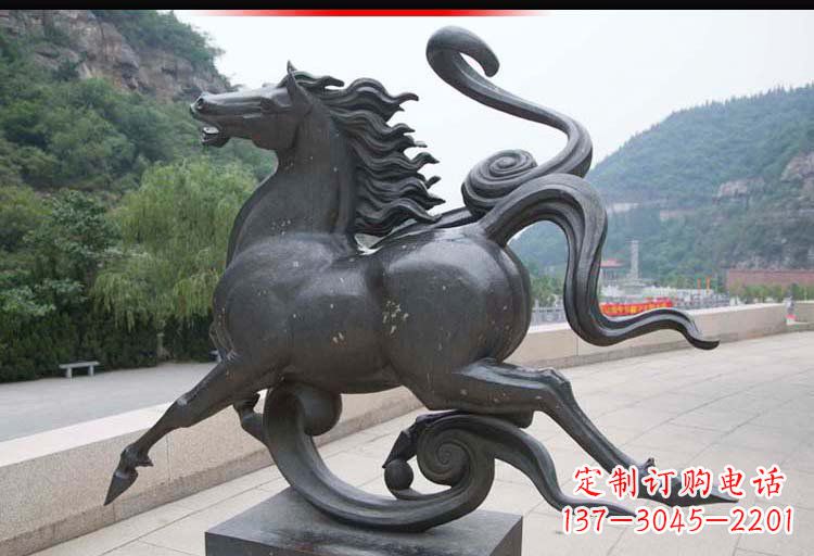 山东公园奔马铜雕 (2)