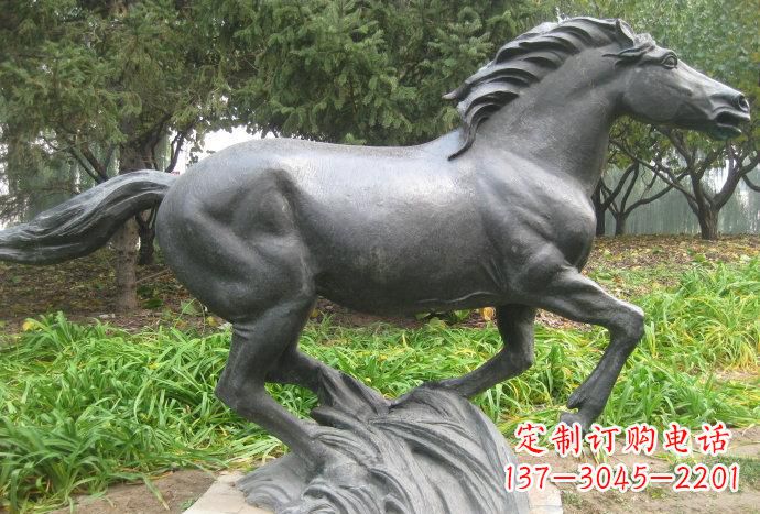 山东公园奔马铜雕222