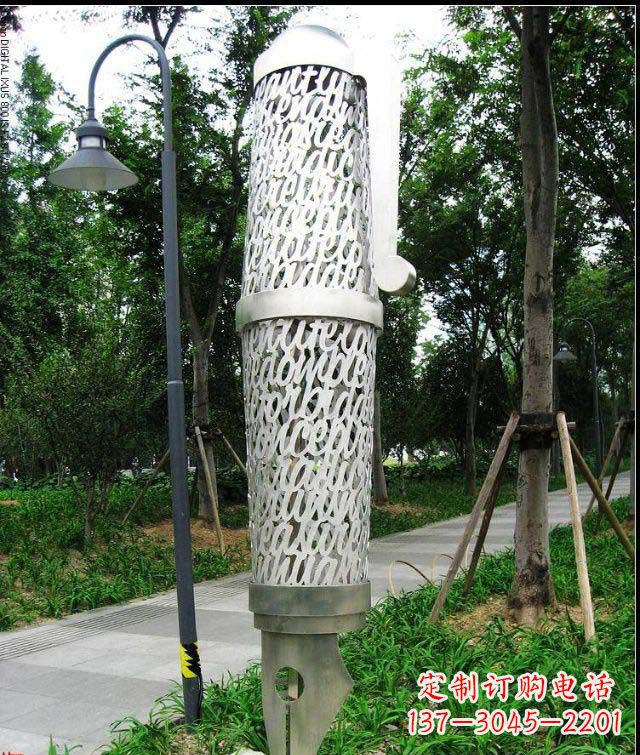 山东公园和空间绚丽抽象钢笔雕塑