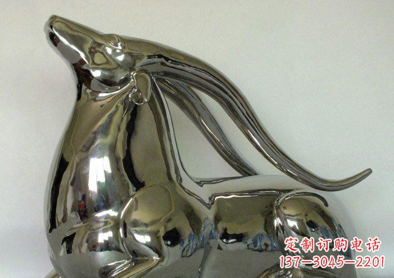 山东中领雕塑定制公园装饰不锈钢羚羊雕塑