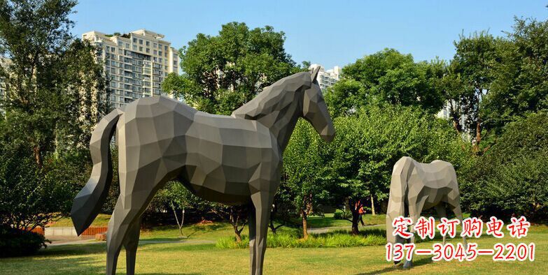 山东产品名称不锈钢动物抽象雕塑