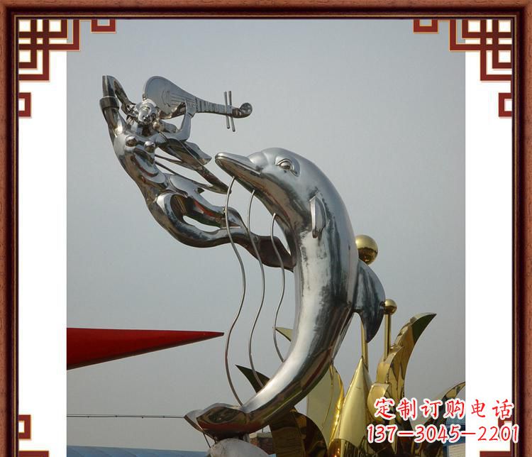山东公园不锈钢弹琵琶的仙女和海豚雕塑