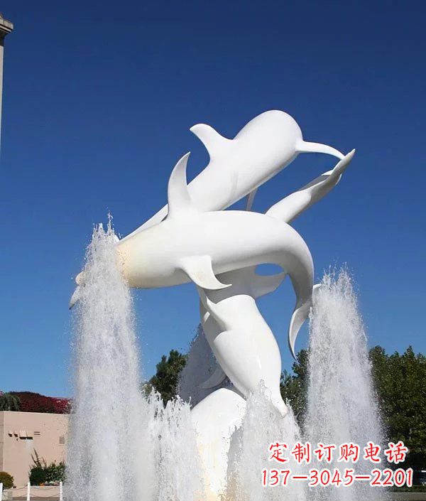 山东完美纪念,精致的不锈钢海豚雕塑