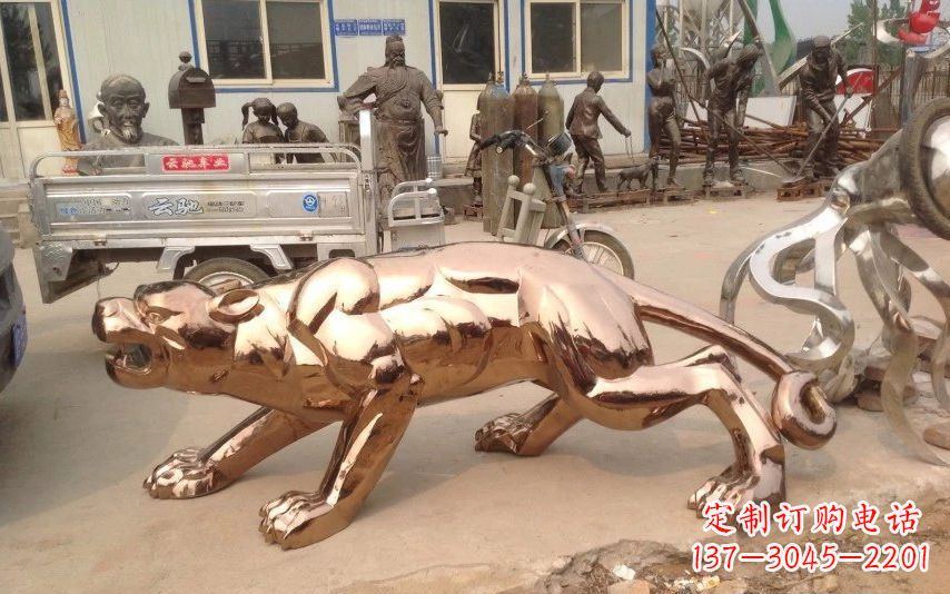 山东中领雕塑出品不锈钢动物雕塑