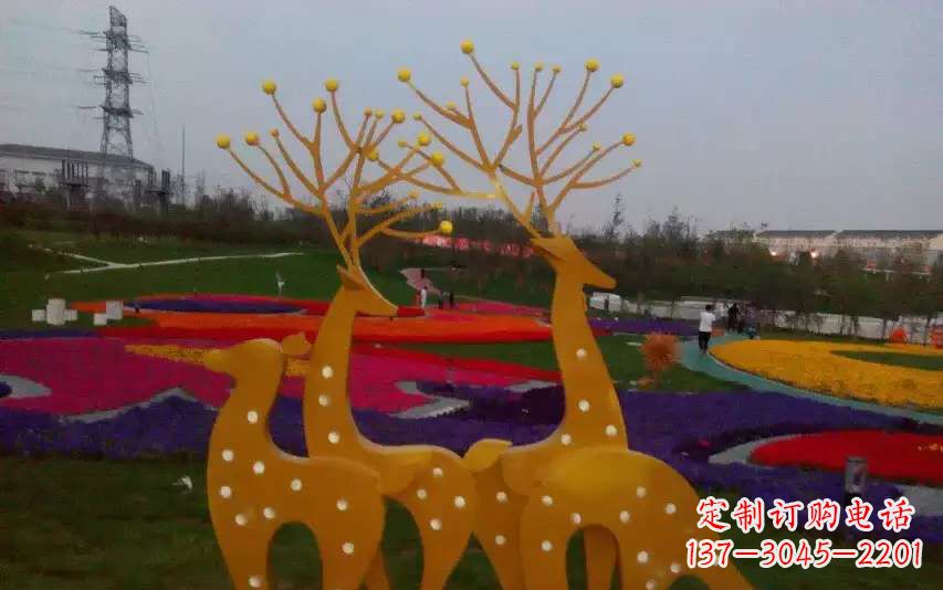 山东不锈钢美陈动物鹿雕塑