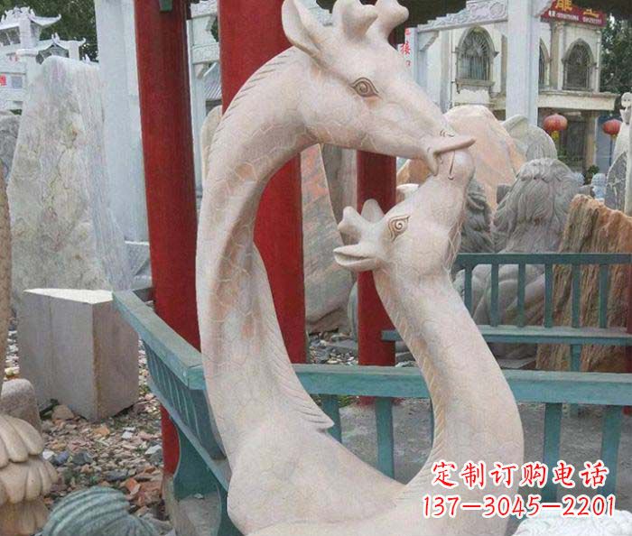 山东公园动物晚霞红母子鹿石雕