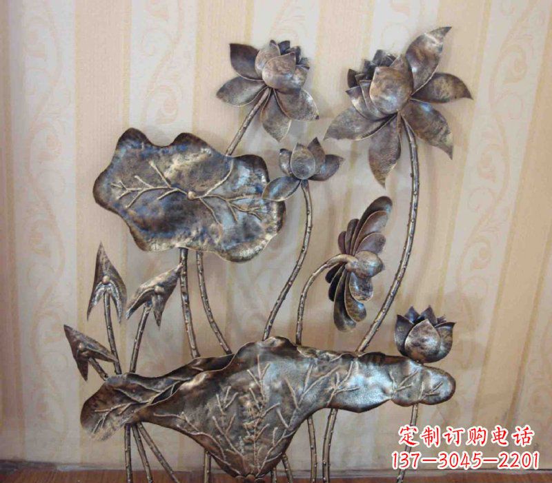 山东中领雕塑精美莲花锻铜雕塑景观