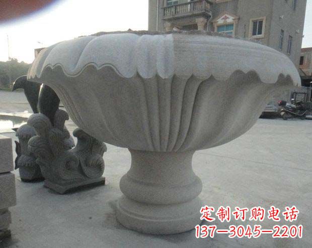 山东高端大理石花盆雕塑