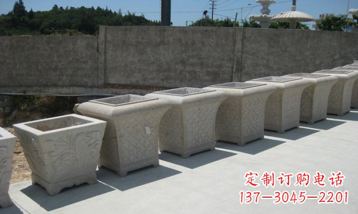 山东大理石花盆石雕 – 在公园展现精美自然风貌