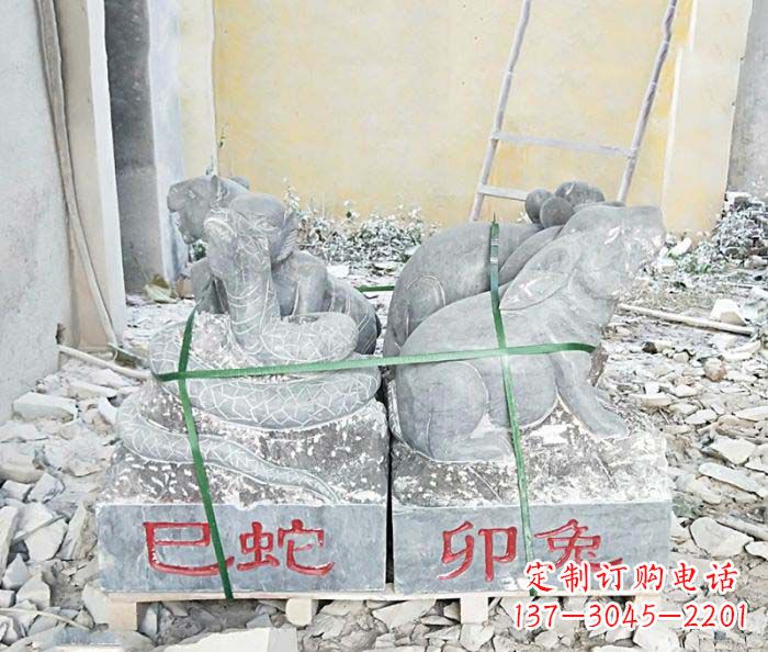 山东中领雕塑公园主题石雕“12生肖”
