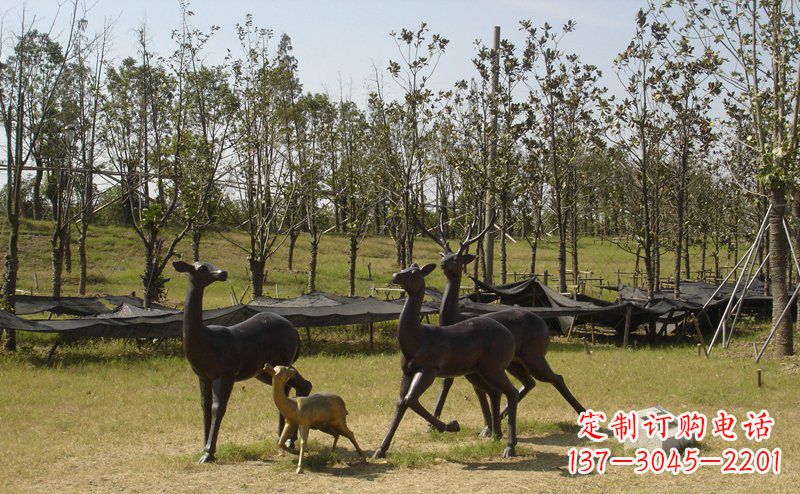 山东优雅雕塑-梅花鹿铜雕