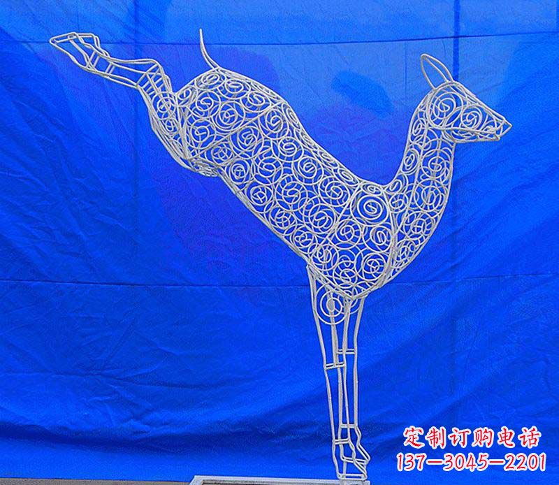 山东中领雕塑梅花鹿不锈钢镂空雕塑