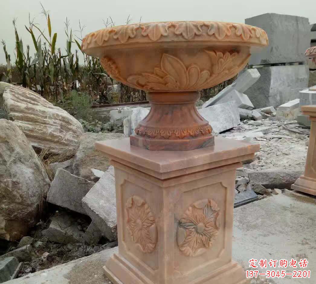 山东高端花盆雕塑