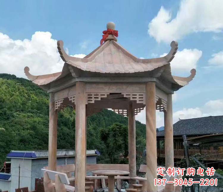 山东一流的公园晚霞红六角石雕凉亭