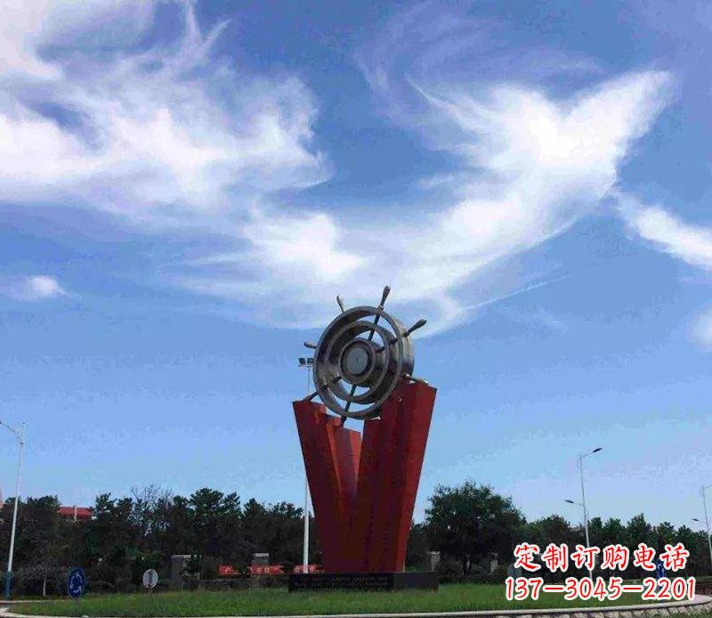 山东海上风情,精致大气的不锈钢船舵雕塑
