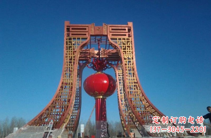 山东中领雕塑推出不锈钢大型灯笼雕塑