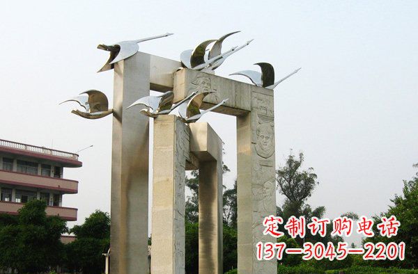 山东广场不锈钢大雁动物雕塑