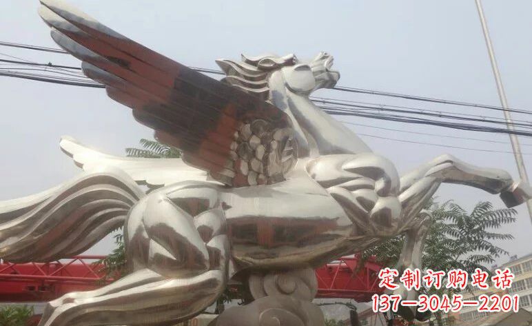 山东流畅优美的不锈钢飞马雕塑