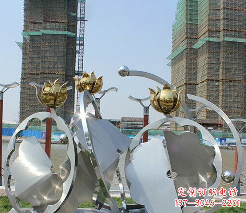 山东广场不锈钢莲花抽象雕塑