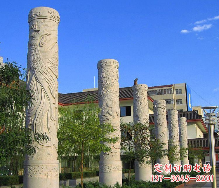 山东中领雕塑：凤凰石雕精美雕塑