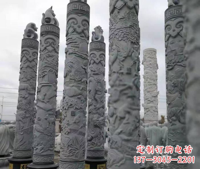 山东中领雕塑:12生肖石柱——精致美观的雕塑定制