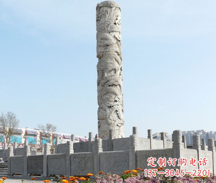 山东广场景观大理石龙柱石雕,展现神秘传统风采