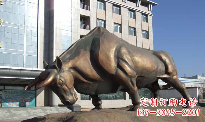 山东拓荒牛铜雕塑——将历史传承到现代