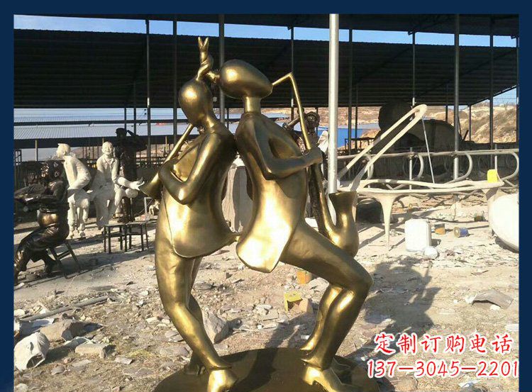 山东中领雕塑:优雅萨克斯铜雕贴金吹管人物雕塑