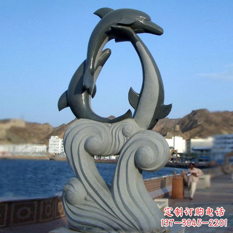 山东欣赏海豚石雕塑的美丽