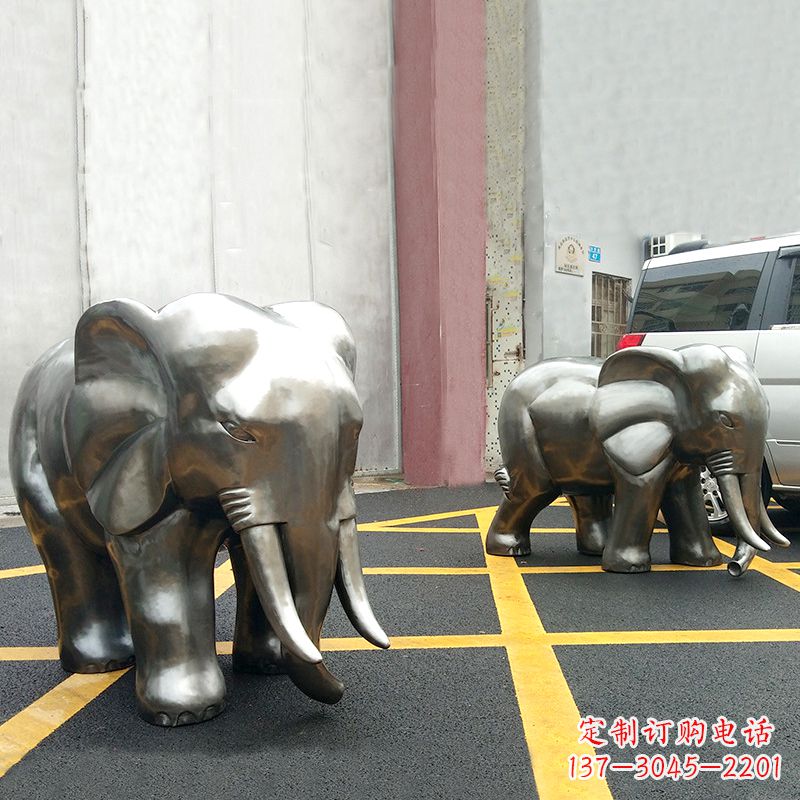 山东活力大象，不锈钢镜面雕塑
