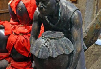 山东铜质老人抱酒图案雕塑