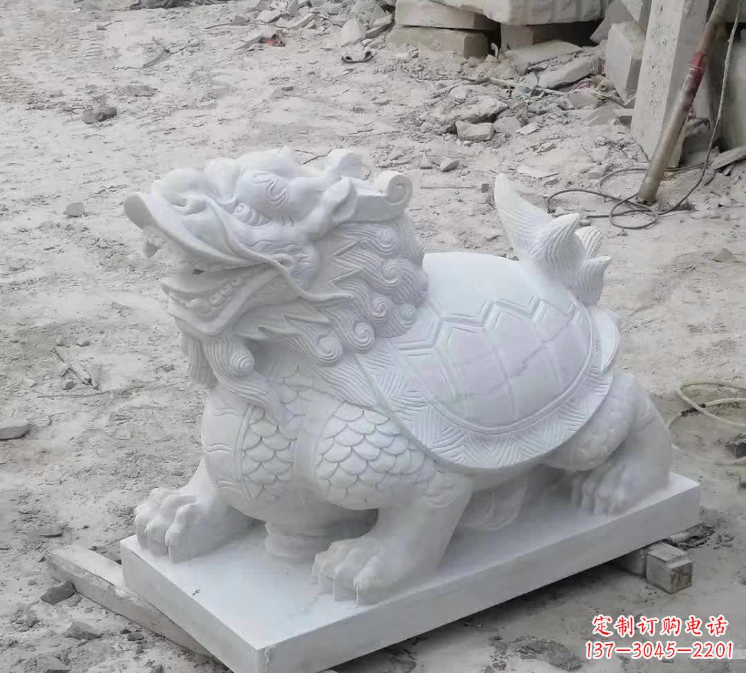 山东汉白玉精美动物雕塑