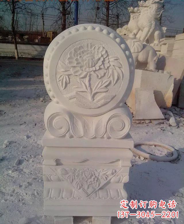 山东汉白玉门墩雕塑是一种特殊的雕塑艺术品,雕…