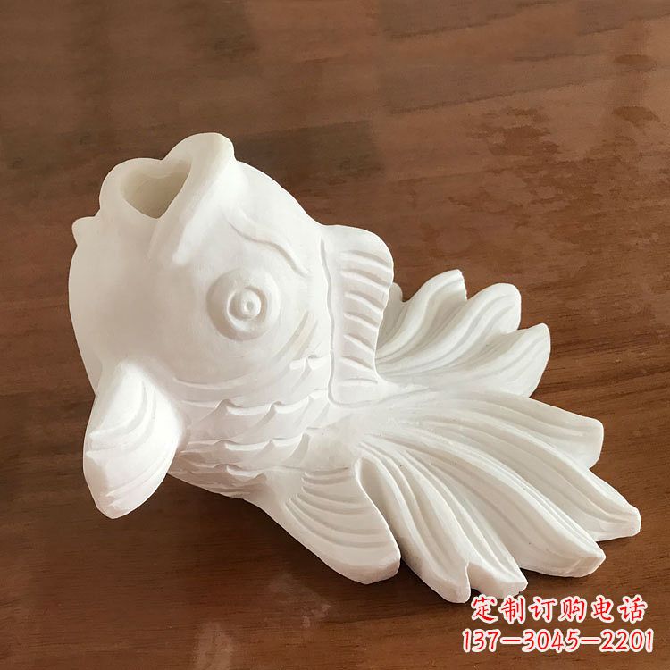 山东精致美观的汉白玉喷水金鱼石雕动物雕塑
