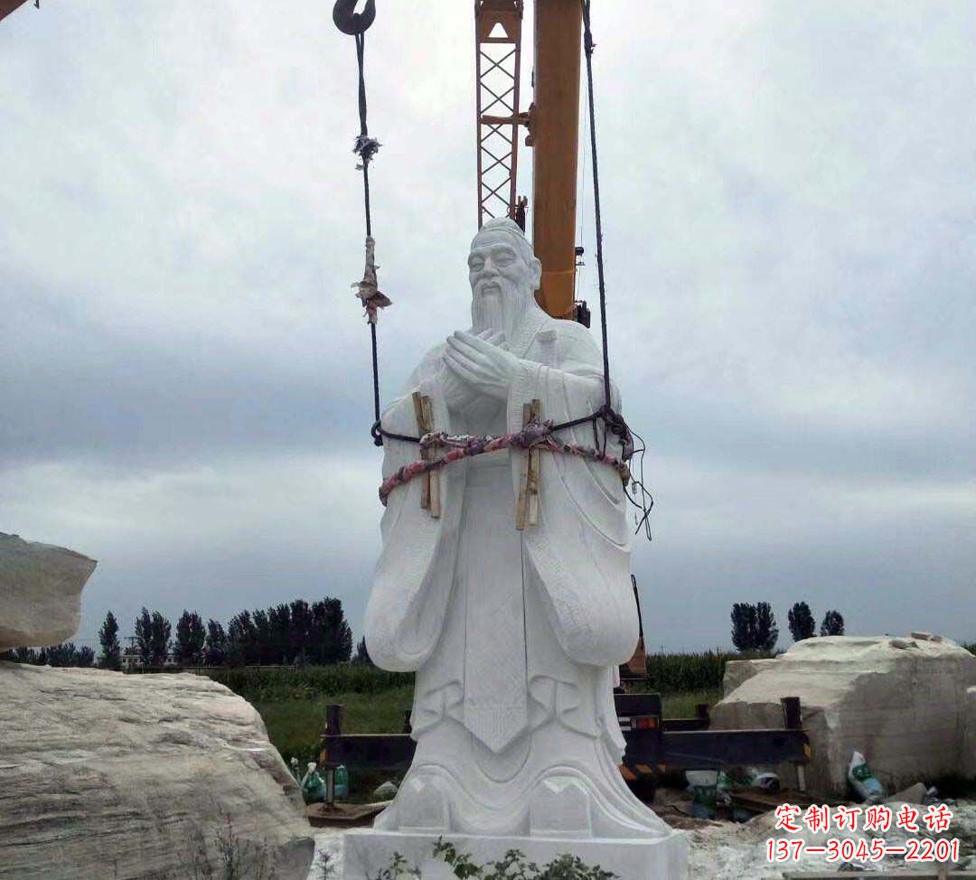 山东超越传统汉白玉校园孔子雕塑