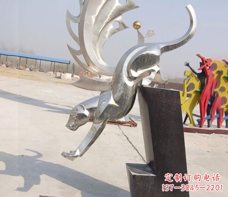 山东经典大气的不锈钢豹子雕塑