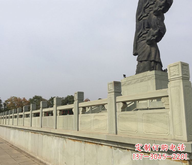山东精美的护城河大理石栏板雕塑